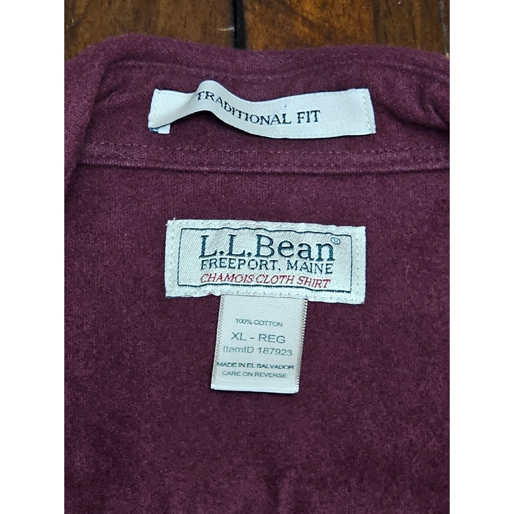 L.L. Bean Chamois Cloth Shirt Mens XL Regular Fit Burgundy Button Up Flannel - Picture 2 of 7